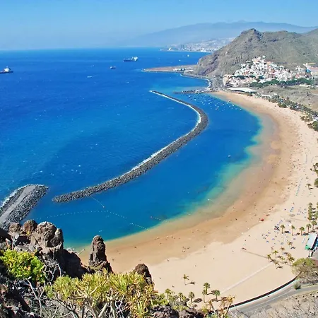 Blue By The Sea * Arico